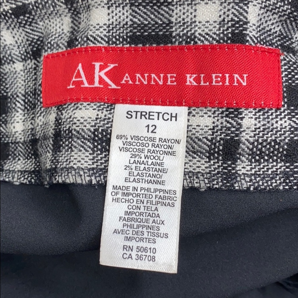 Anne Klein Plaid Mini Skirt - Picture 8 of 9